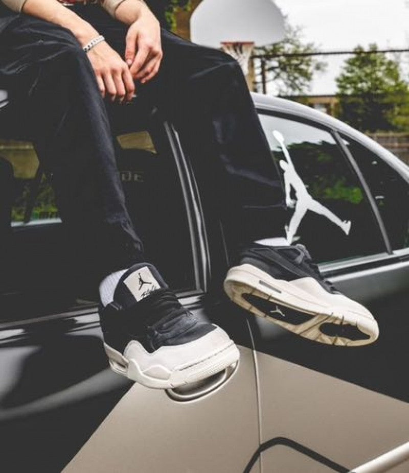 Nike Air Jordan 4 RM Light Bone sneakers