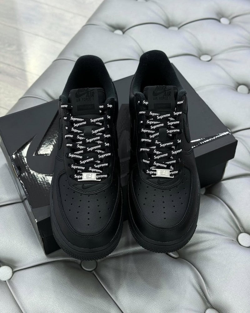 Nikee Airforce 1 Low Supreme Black