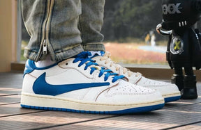 Travis Scott X Nik e Air Jordan 1 Low Fragment Heat Sneakers