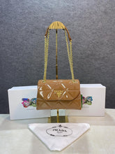 Prad  a leather spectrum shoulder bag with box 413