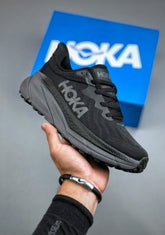 Hoka Challenger ATR 7 "Black" #646