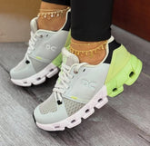 On CloudFlyer 4 "Grey" #648