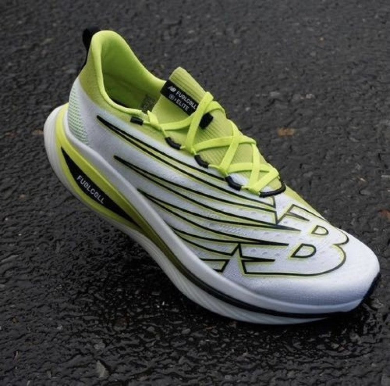 New Balance Fuel Cell SC Elite V3 Green