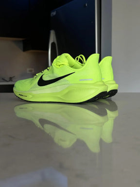 NIK E PEGASUS 41 Neon green sale