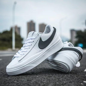 NIKEE BLAZER PHANTOM LOW WHITE