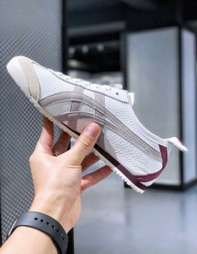 ONITSUKA TIGER MEXICO 66 BERRY RED