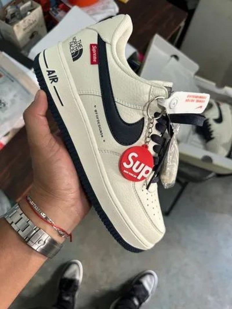 Nik ee Airforce 1 superme