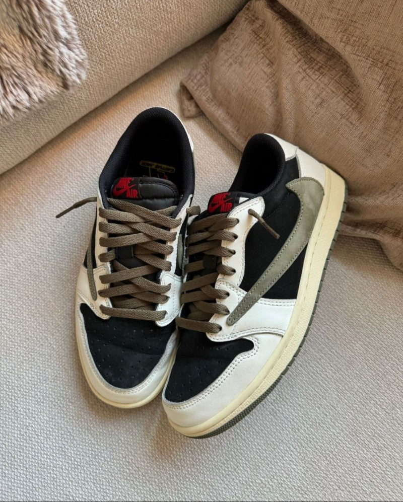 . Air jordan 1 low x travis scott olive green semi ua