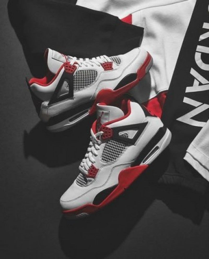 Jordan Retro 4 Fire Red semi ua