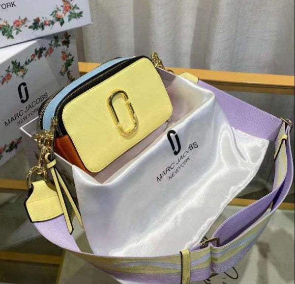 Marc Jacobs The SnapShot Camera Sling Bag With Dust Bag & OG Box (996 Yellow)