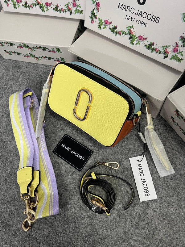 Marc Jacobs The SnapShot Camera Sling Bag With Dust Bag & OG Box (996 Yellow)