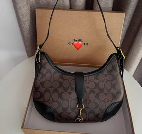 Coach  hamptons  hobo  bag  with  og  box(coffe)