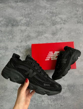 New Balance 1000 All black
