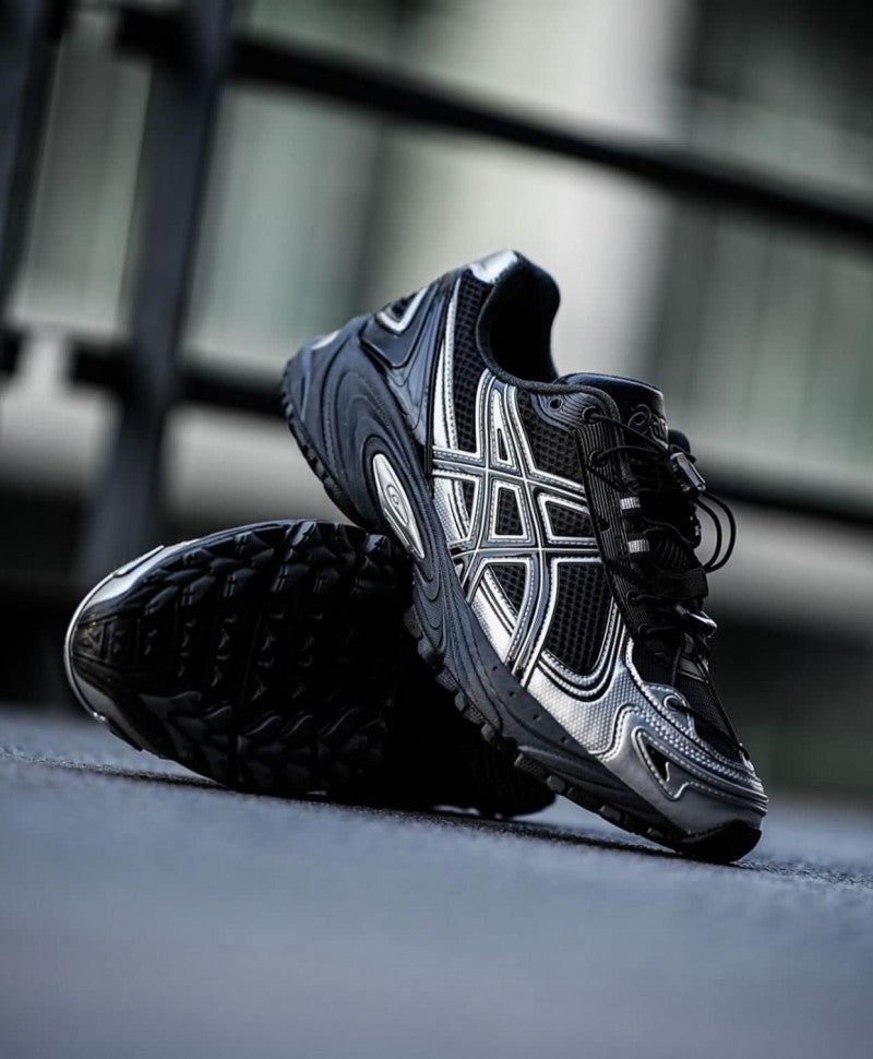 Asicss gel kahana tr v4 black silver