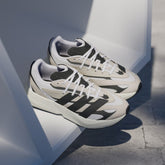 Adida ss men s lightblaze sneakers beige