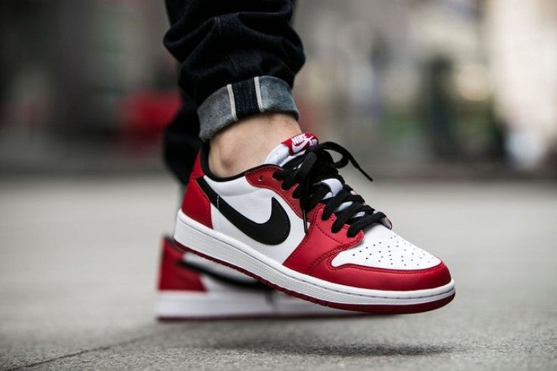 Nikee Air Jordan Retro 1 Low "Chicago" #652