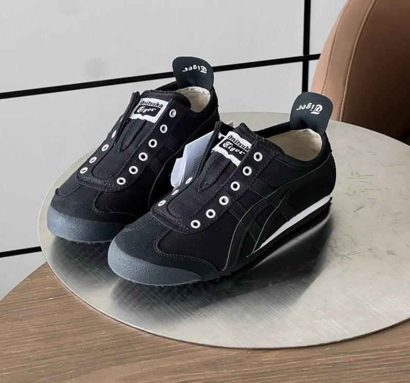 Onitsuka Tiger Slip On Full Black 101