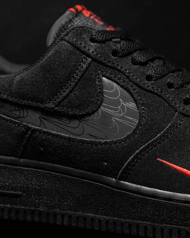 Nikee Airforce 1 black orange 659