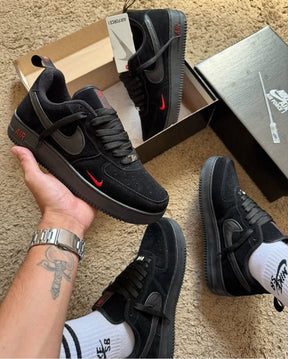 Nikee Airforce 1 black orange 659