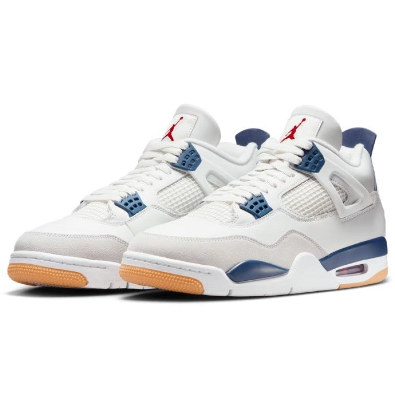 Nik ee SB x Air Jordan 4 Navy
