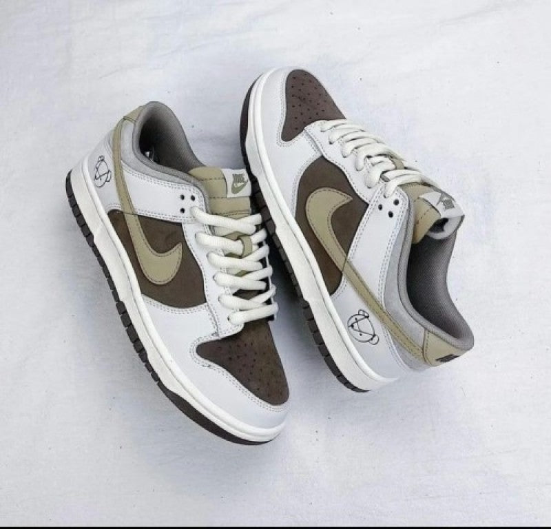 Nikee Otomo Katsuhiro X SB Dunk Low Dark Brown For Men s