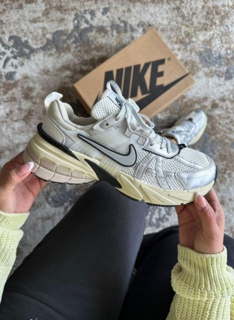 Nikee V2k Run Metallica Silver