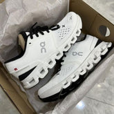 On Running Cloud x 4 Training White