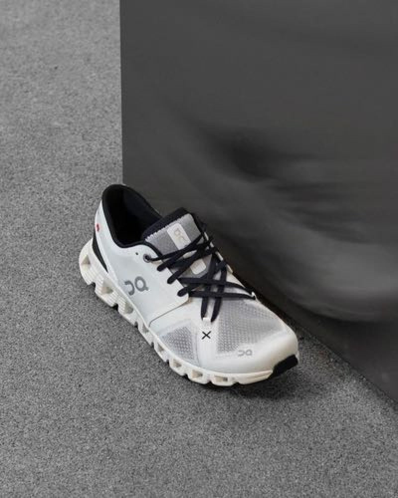 On Running Cloud x 4 Training White