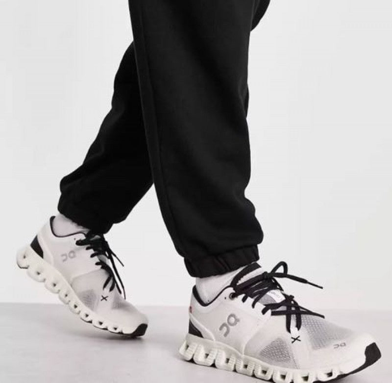 On Running Cloud x 4 Training White