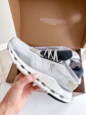 On Running Cloudnova 5 White sand