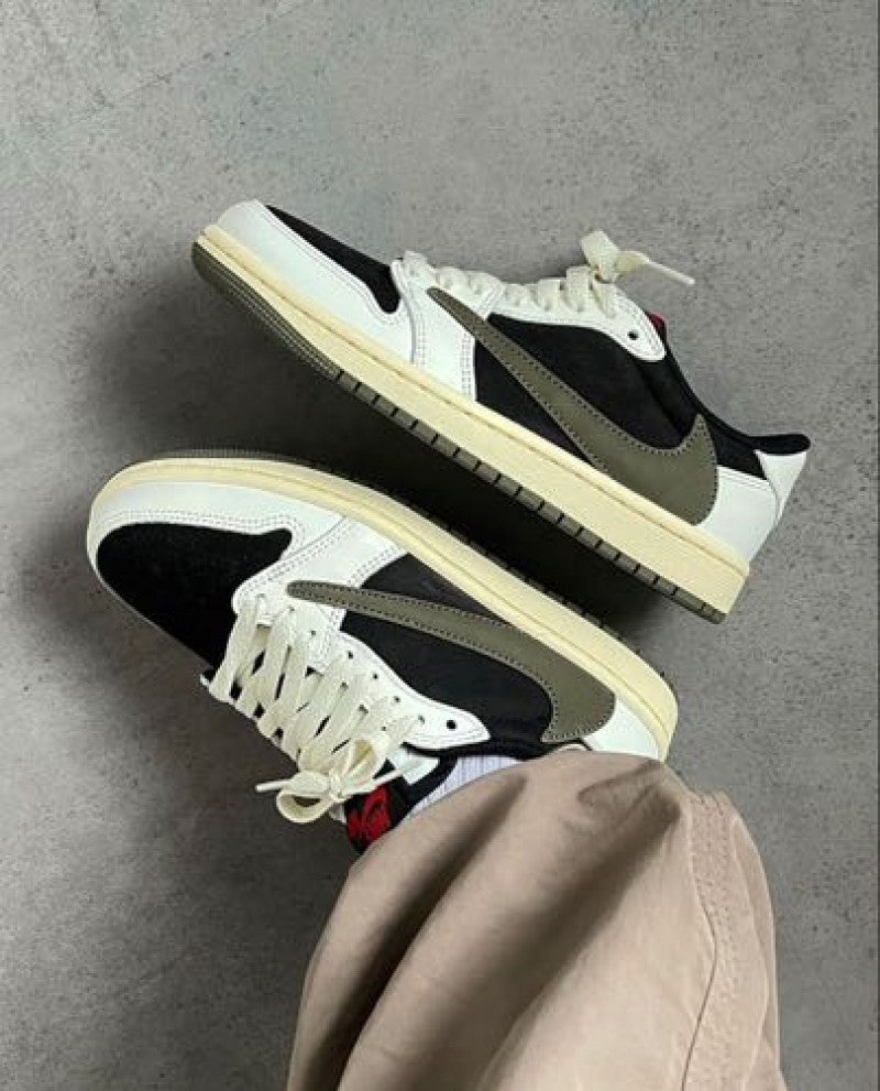Air Jordan Retro 1 X Travis Scott Olive Green Semi ua
