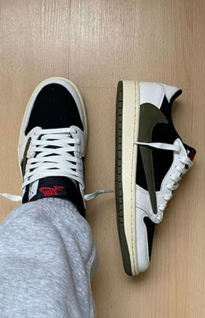 Air Jordan Retro 1 X Travis Scott Olive Green Semi ua