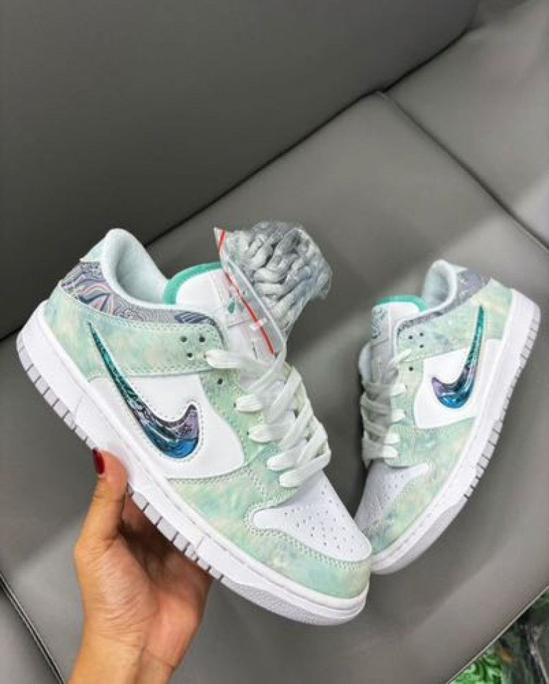 NIIKEE sb dunk low steam puppet year of the dragon