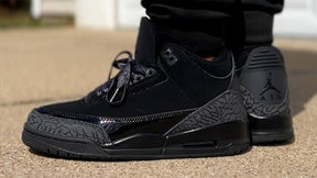 Air JORDAN RETRO 3 BLACK CAT