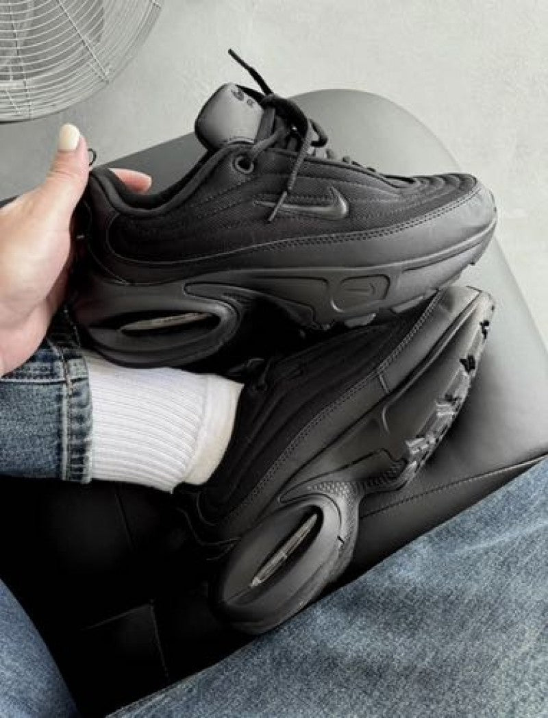 Nik.ee Airmax Portal Racer All Black