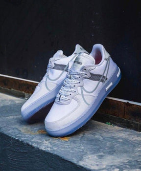 Airforcee 1 low ice react semi ua with extra laces As3