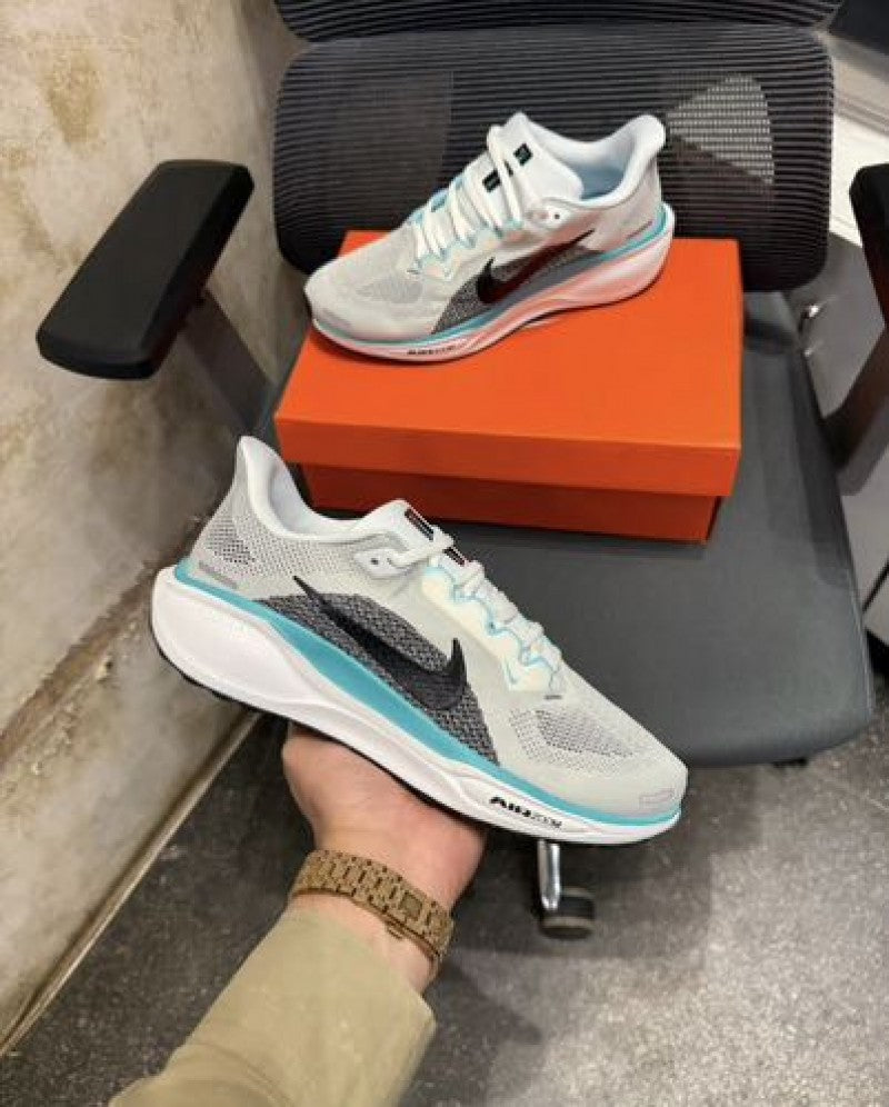 Nik ee Zoom Pegasus 41 White Blue