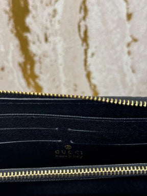 Gucc  i gg embossed long zipper wallet with box and dust bag (60017 black)
