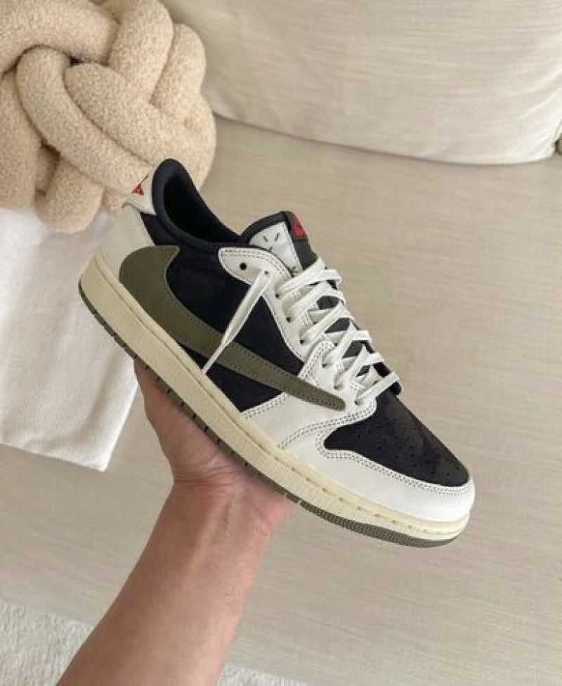 NIK.EE Air JORDAN 1 LOW X TRAVIS SCOTT OLIVE GREEN SEMI UA