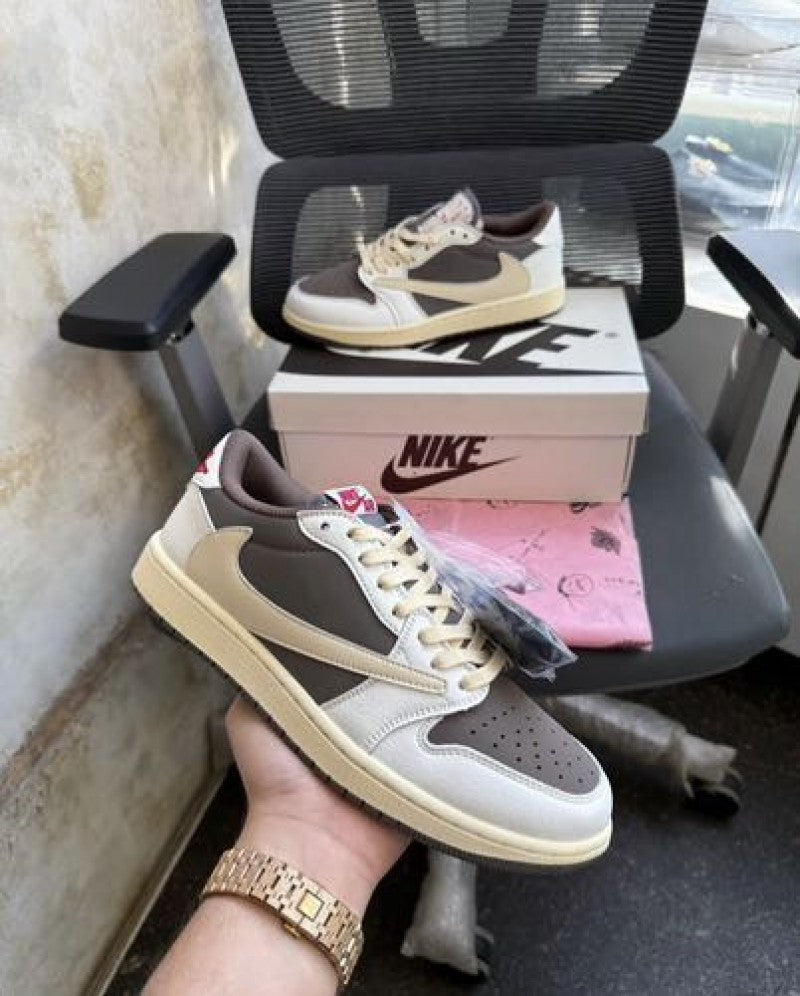NIK.EE Air JORDAN 1 LOW X TRAVIS SCOTT REVERSE MOCHA SEMI UA