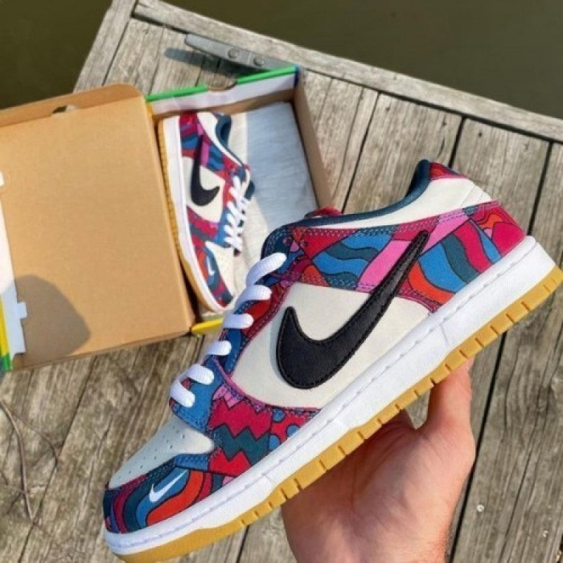 NIKEE SB DUNK PARRA