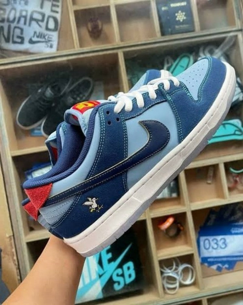 nikee sb dunk low x why so sad