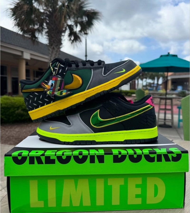 Nikee X DOAF Dunk Low "What The Dunk University Of Oregon" #685