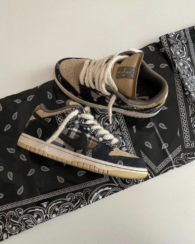 Travis Scott "Bandana" X SB Dunk Low #228