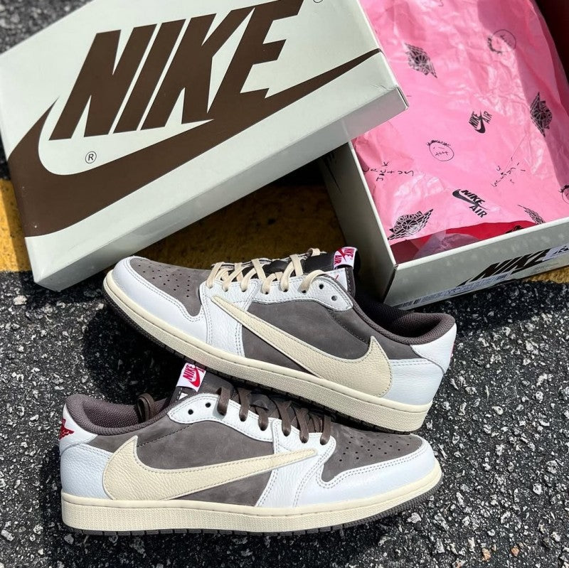 Air Jordan 1 Low Travis Scott Reverse Mocha semi UA