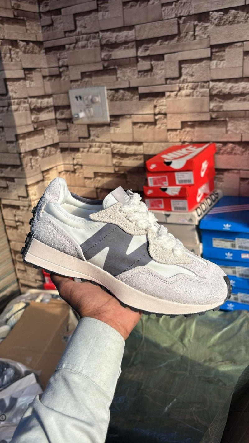 New Balance 327 grey 709