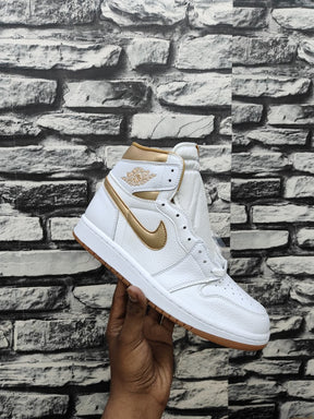 Nikee Air Jordan 1 Retro High OG Metallic Gold