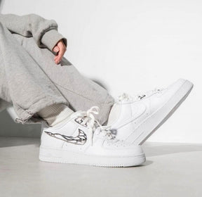 Nikeee Airforce 1 low molten metal