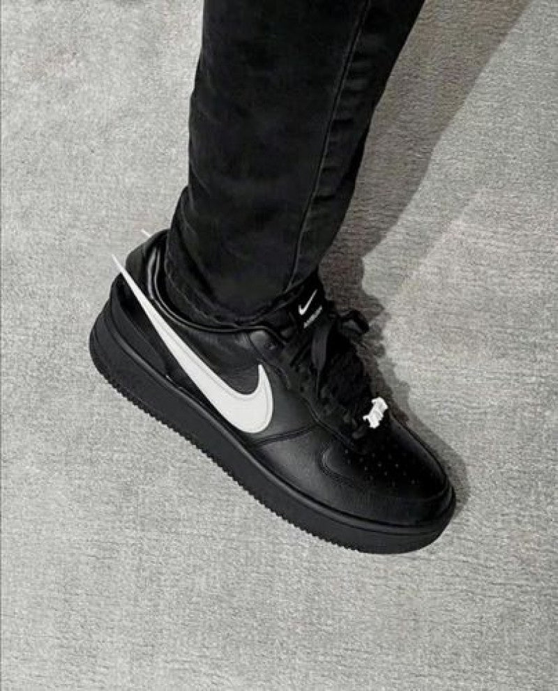 NIKEE AirFORCE 1 X AMBUSH BLACK