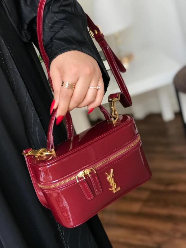 Ysl Saint Laurent Burgundy Gaby Patent Leather Vanity Bag With OG Box & Dust Bag 77106 Mirror Burgundy